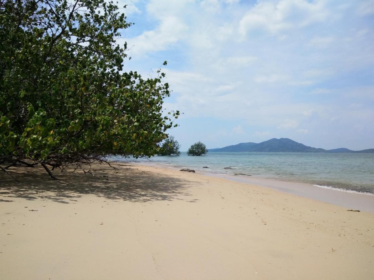 Jansom Bungalow 2 Koh Phayam Exterior foto